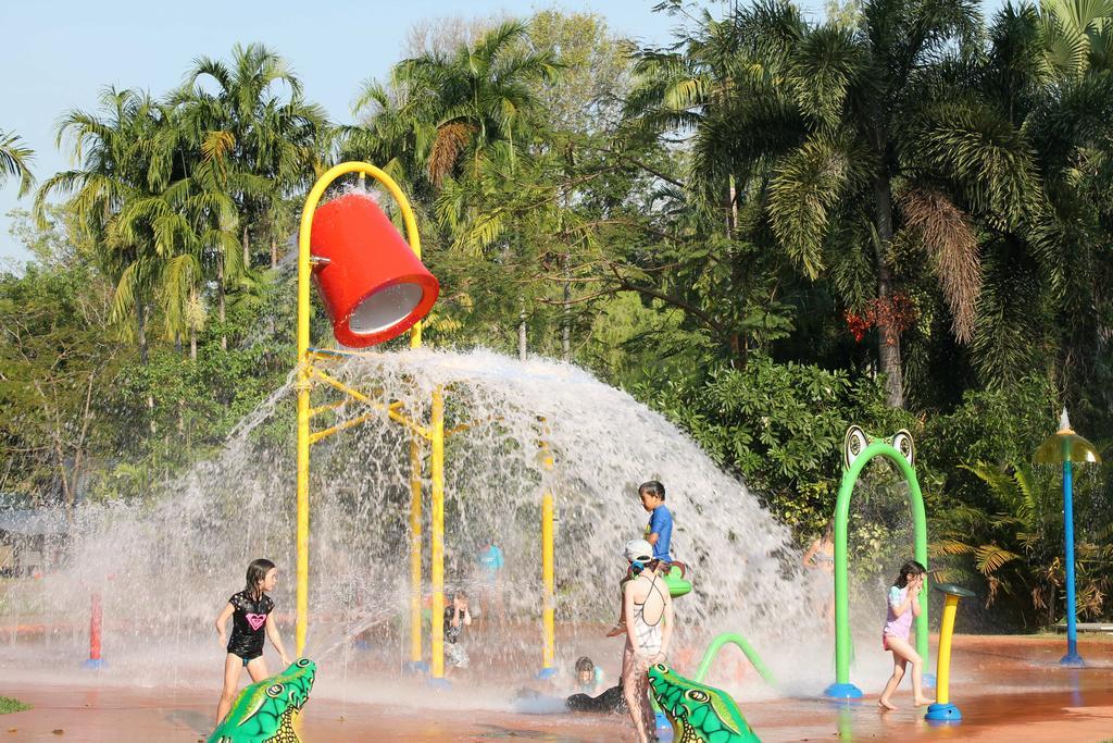 Big4 Howard Springs Holiday Park Darwin Exterior photo